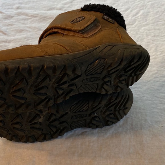 KEEN Kootenay Mid Height Insulated Waterproof Snow Boots Youth Big Kid 3 Unisex - Picture 3 of 6